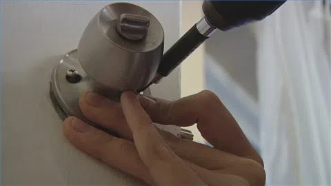 Lock Safe Services Portland, OR 503-716-1478 - change-locks-service